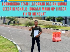 Foto : Tp. Batubara Selaku Ketua DPD LSM Forkorindo Provinsi Riau, saat melaporkan Bagian Umum Sekda Bengkalis Di Polda Riau terkait Dugaan Korupsi.