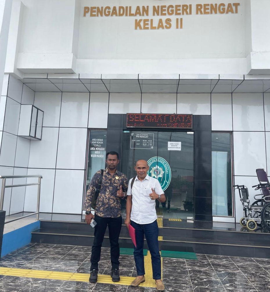 Syukri & Associates (Tim).